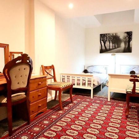 Twin Room Earls Court Central London - Shared Accommodation المظهر الخارجي الصورة