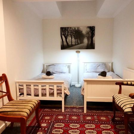 Twin Room Earls Court Central London - Shared Accommodation المظهر الخارجي الصورة